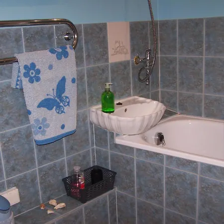 Simple Small Апартаменты