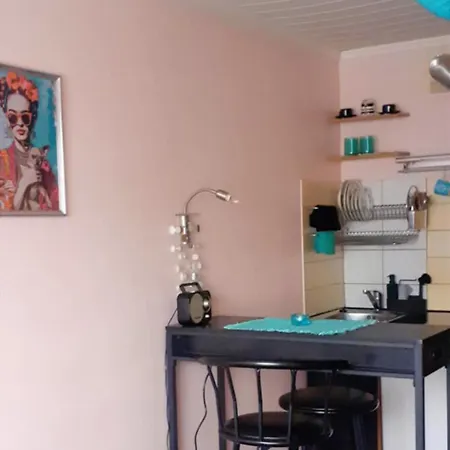 Apartment Simple Small